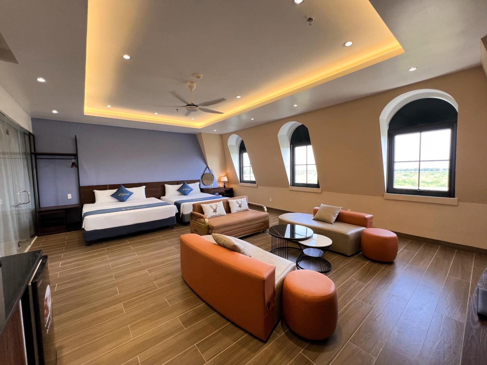 Elysinam Boutique Hotel Ha Long Room photo